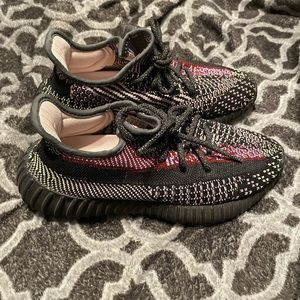 Yeezy boost 350 Yecheil shoes $200 men’s size 6